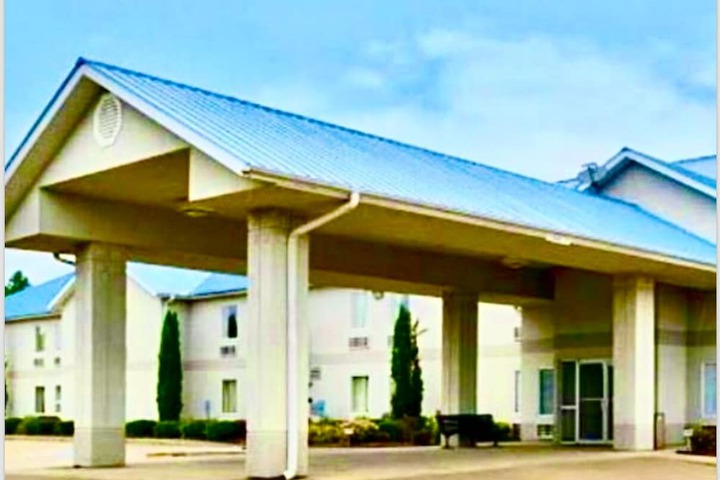 Comfort Crest Inn