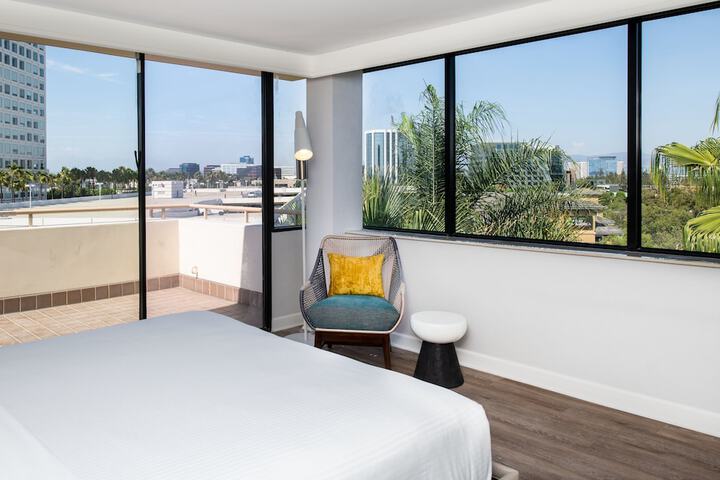 Renaissance Newport Beach Hotel