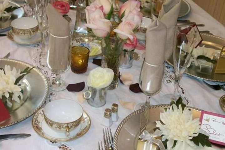 Dining 43 of 61