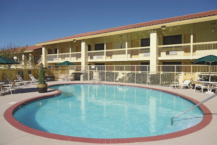 Pool 5 of 29