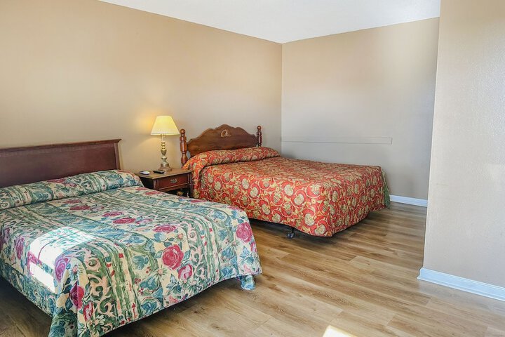 Room 43 of 51