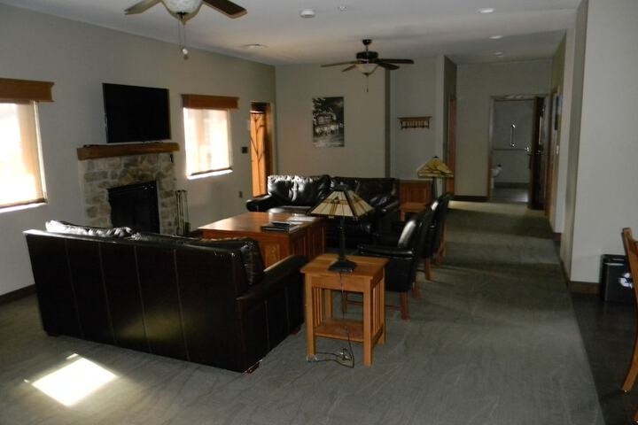 Room 48 of 124
