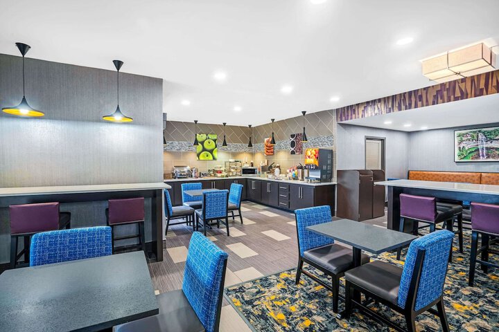 La Quinta Inn & Suites by Wyndham Cookeville