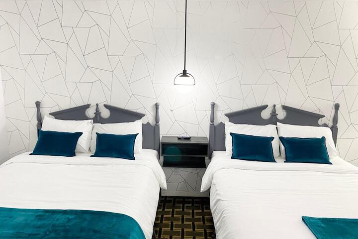Room 14 of 30
