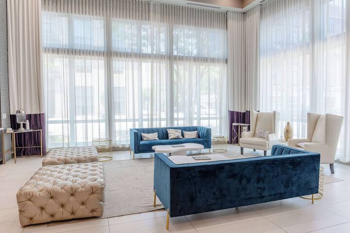 TRYP by Wyndham Savannah Downtown / Historic District