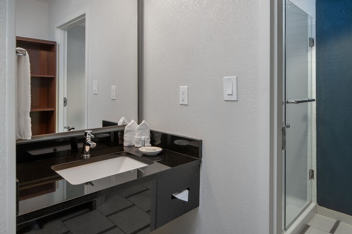 Fairfield Inn & Suites by Marriott Ft. Myers / Cape Coral