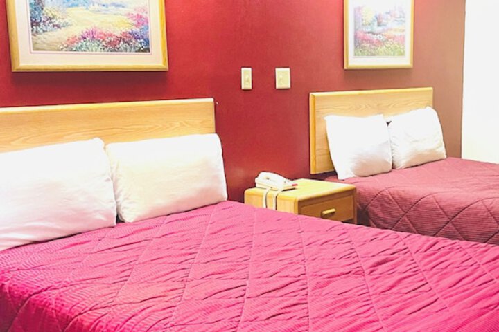 Room 17 of 31