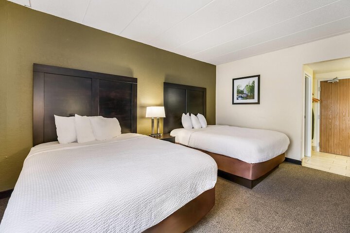 Baymont by Wyndham Janesville
