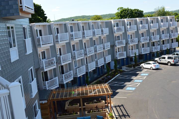 Hotel 5 of 35