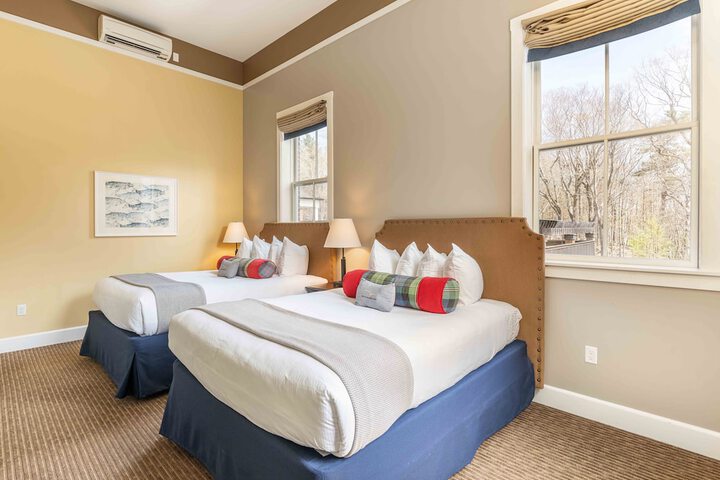 Room 34 of 121