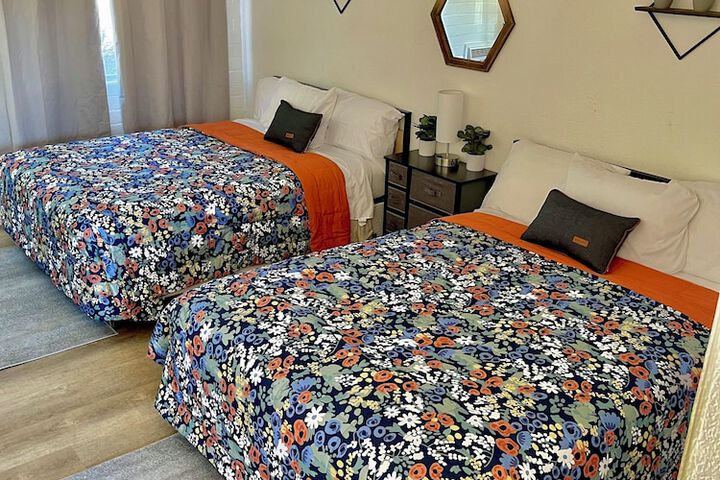Room 43 of 51