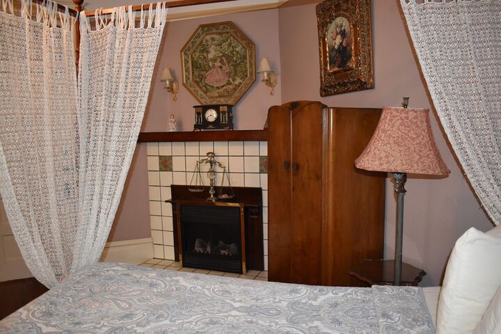 Room 47 of 71