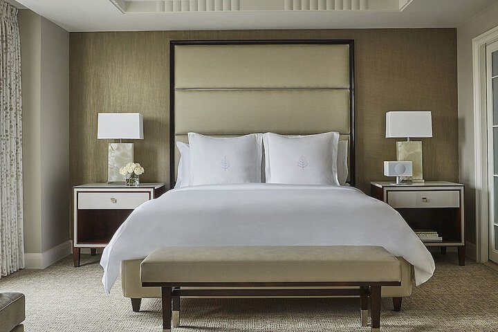 Room 40 of 64