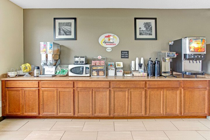 Breakfast/Coffee Service 14 of 14