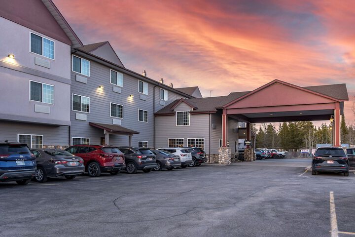 Hotel 2 of 35