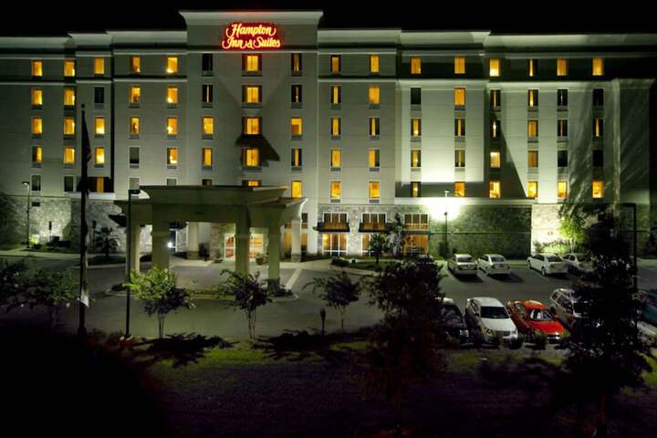 Hotel 3 of 53