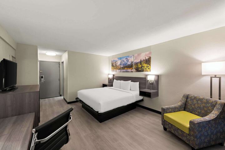 Room 15 of 31
