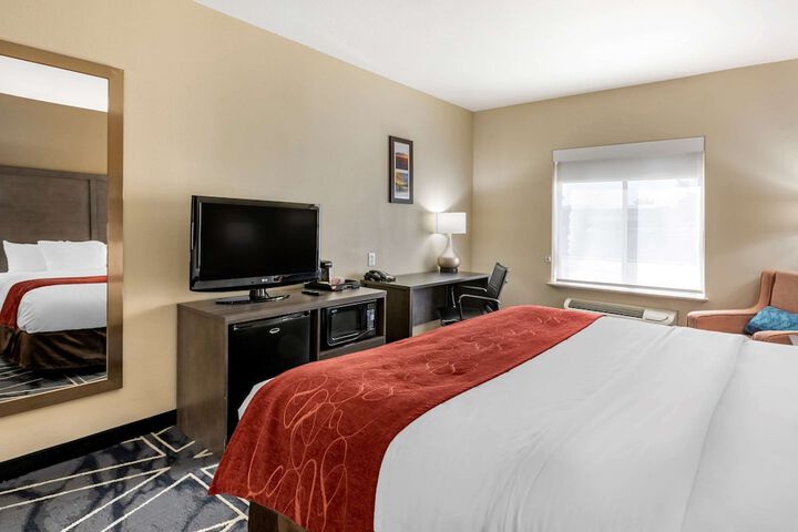 Room 6 of 36