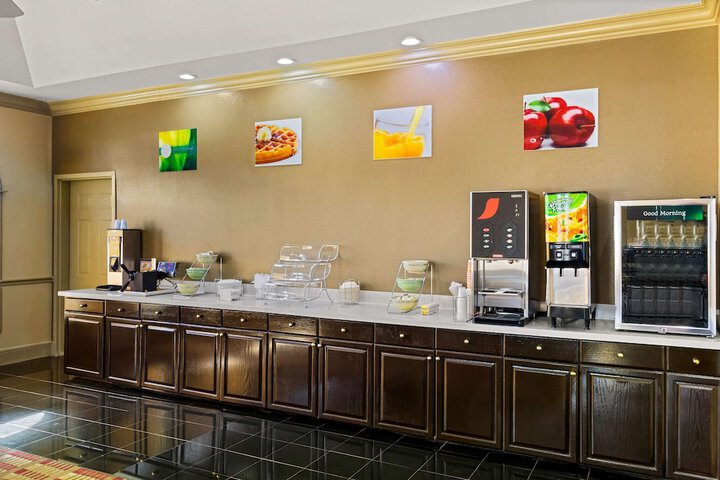 Quality Inn Bay City TX