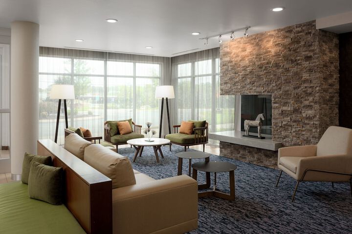 Fairfield Inn & Suites Columbia
