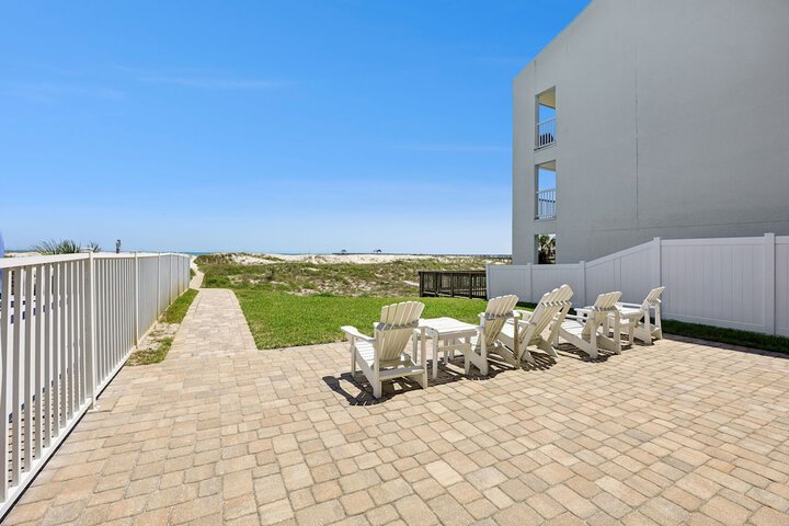 Beachside Motel