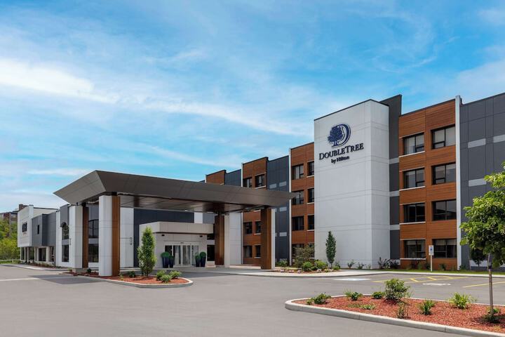 DoubleTree by Hilton Kingston