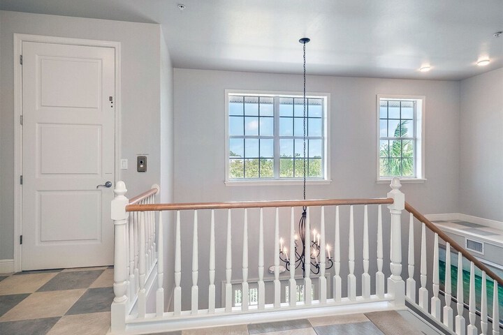 The Palm and Shell Captiva Island Private Luxury Home With Pool hot tub and Beach Access