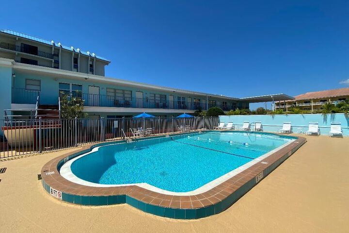 Beachside Resort Motel