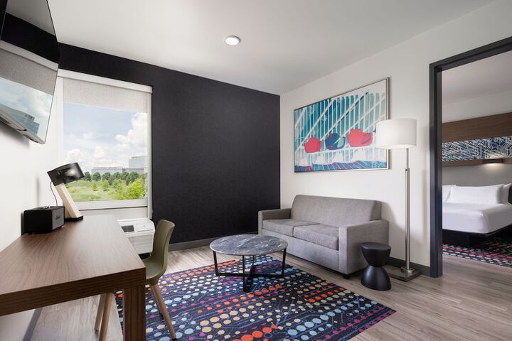 Aloft Beachwood