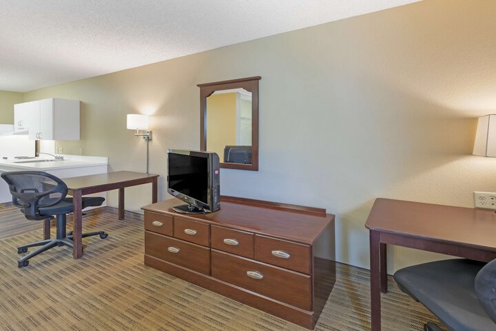Room 19 of 24
