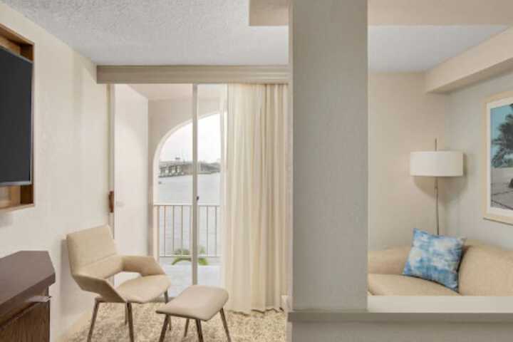 Room 18 of 23