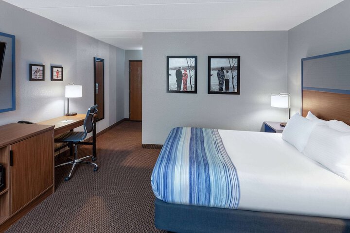 AmericInn by Wyndham New Richmond