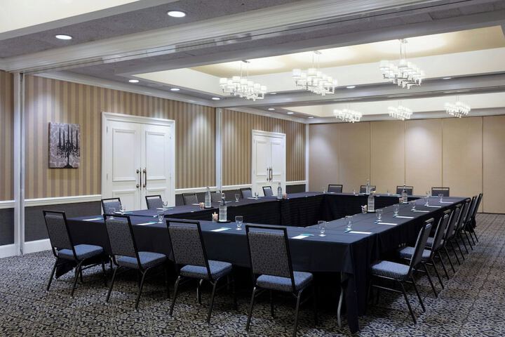 Sheraton Charlotte Hotel