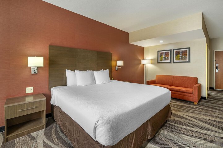 Best Western Plus University Inn