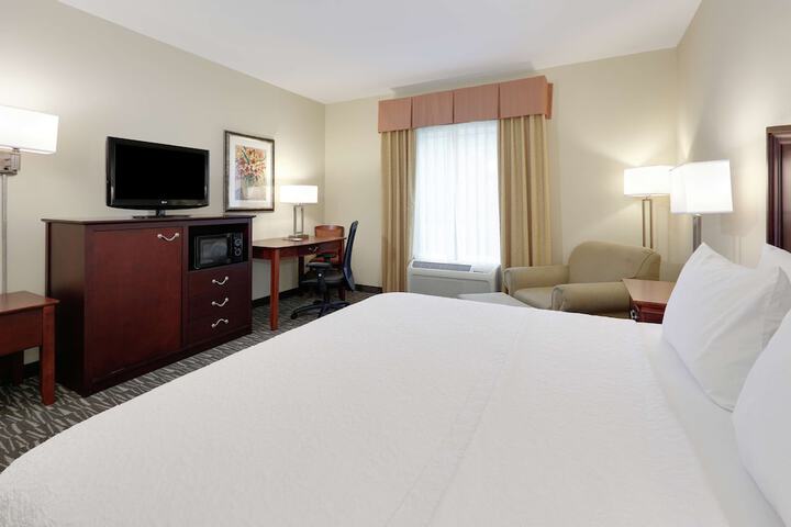 Room 42 of 49