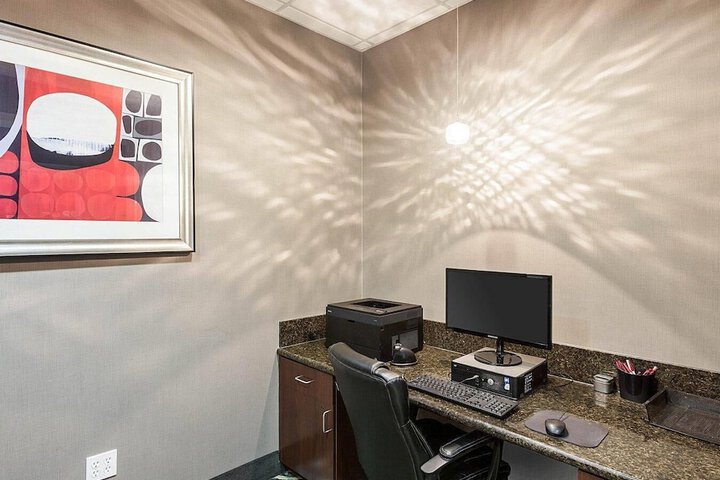 Comfort Suites Greenville