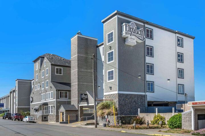 Hotel 3 of 61