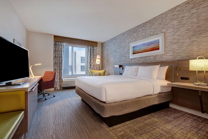 Room 17 of 72