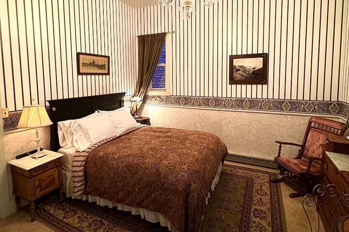 Room 19 of 24