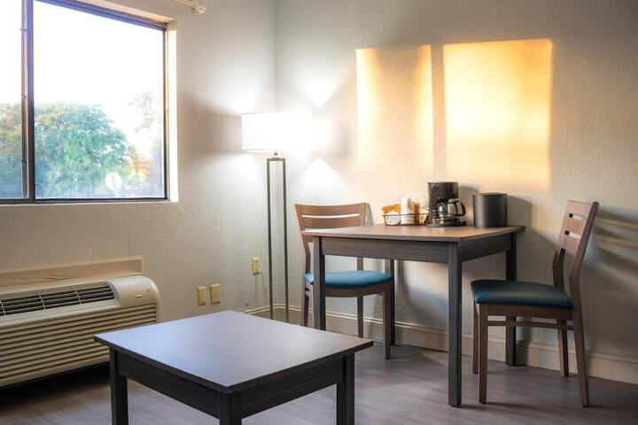 Admirals Inn on Tybee Island