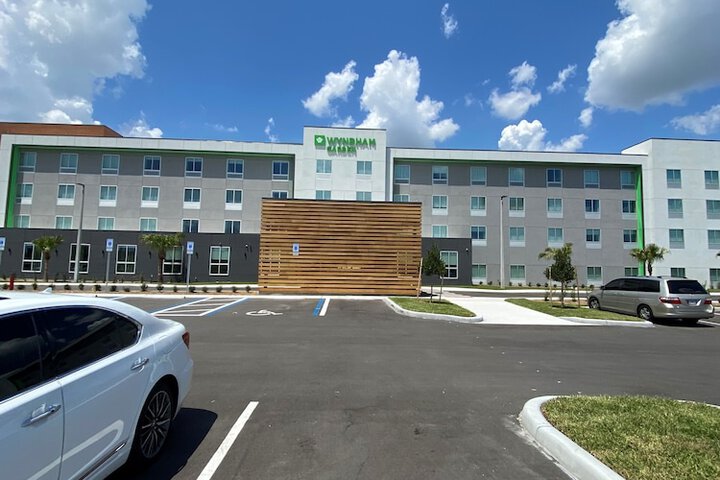 Hotel 3 of 56