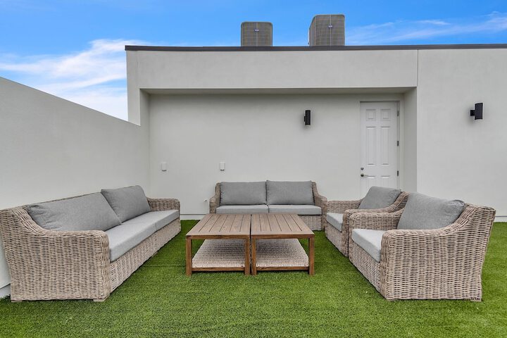 Azul Townhomes A1