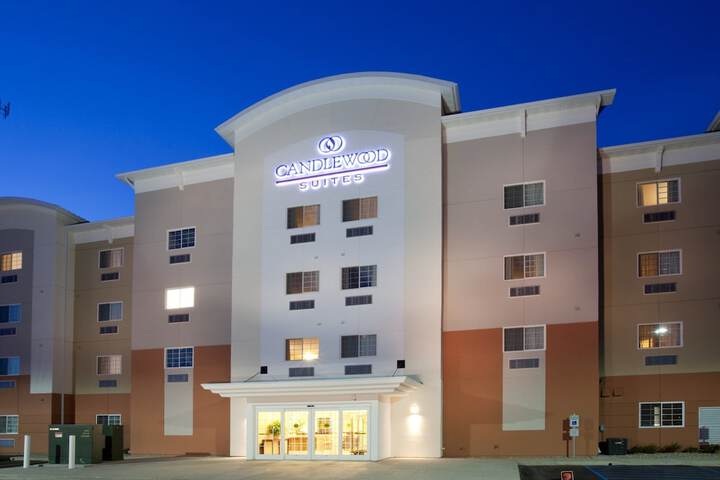 Hotel 3 of 48