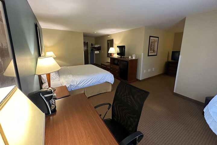 Room 46 of 51