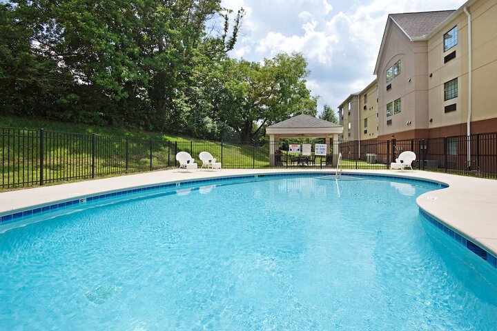 Pool 4 of 59