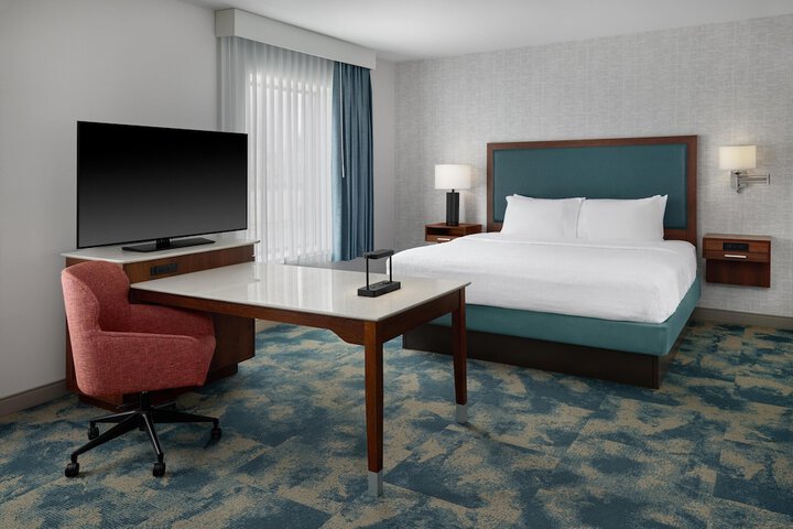 Hampton Inn & Suites Detroit / Troy