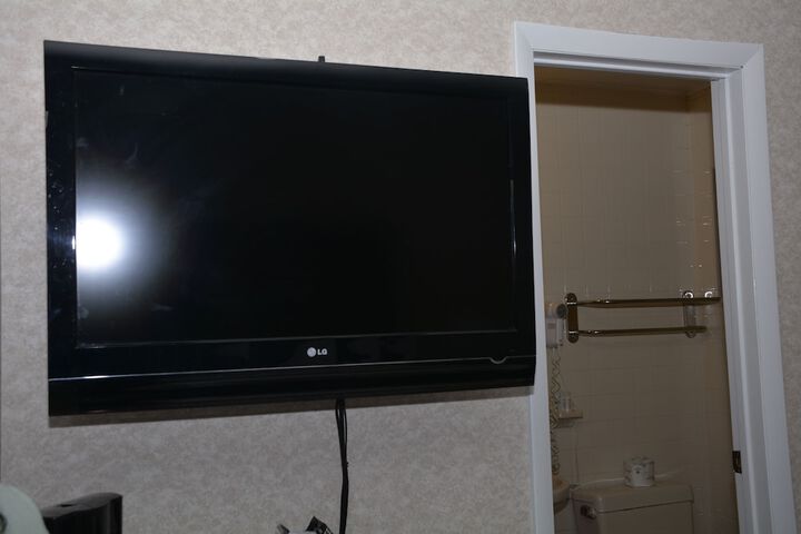 Room 46 of 65