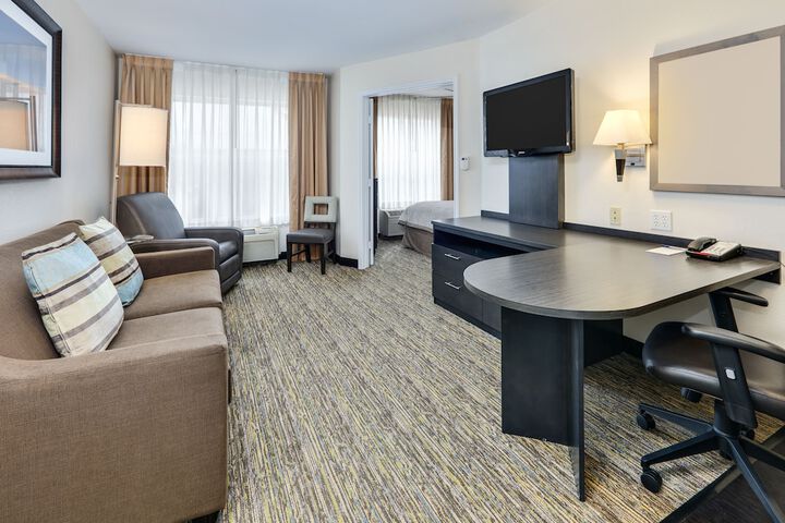 Room 26 of 33