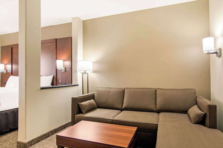 Room 22 of 34
