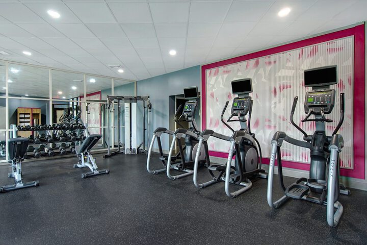Crowne Plaza Auburn Hills by IHG